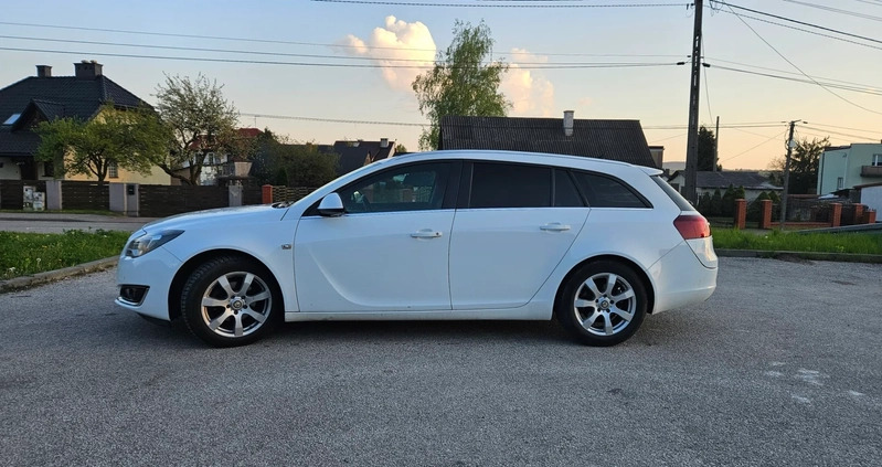 Opel Insignia cena 33000 przebieg: 244000, rok produkcji 2014 z Kielce małe 106